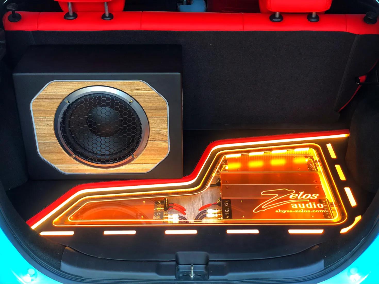 本田飛度汽車(chē)音響改裝,是車(chē)主追求的發(fā)燒音質(zhì)