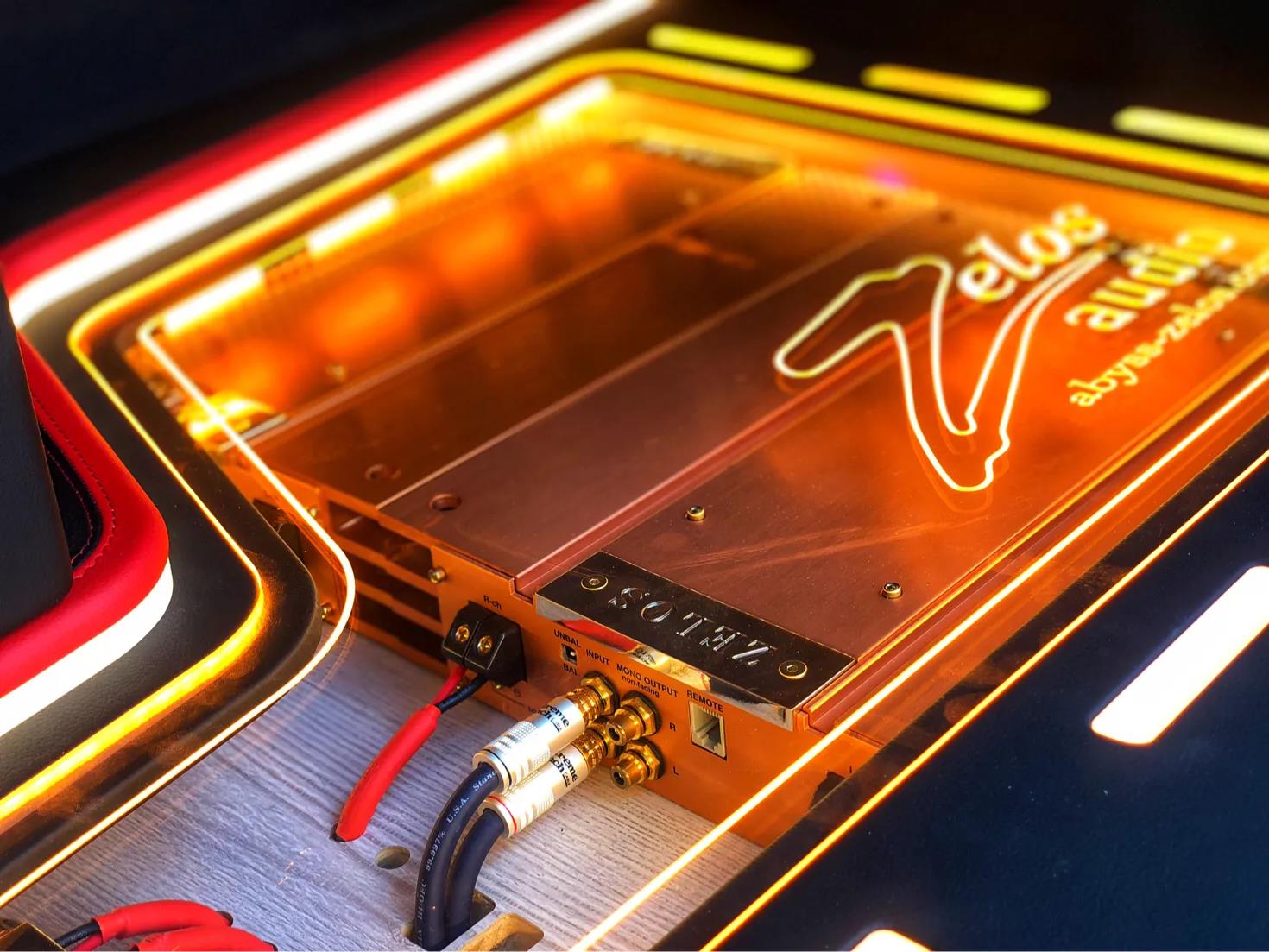 本田飛度汽車(chē)音響改裝,是車(chē)主追求的發(fā)燒音質(zhì)