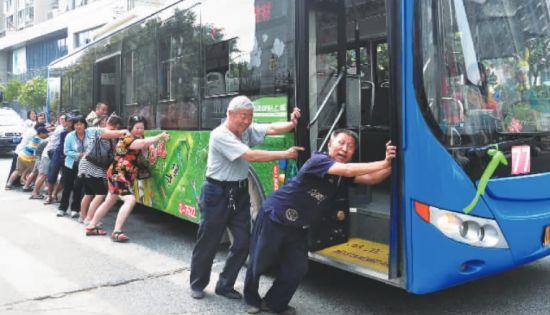 如何在虧電狀態下啟動車輛。以及影響電瓶的壽命的錯誤操作