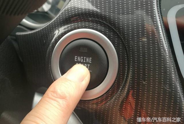 電瓶沒電了,自己如何搭電?一定要學會