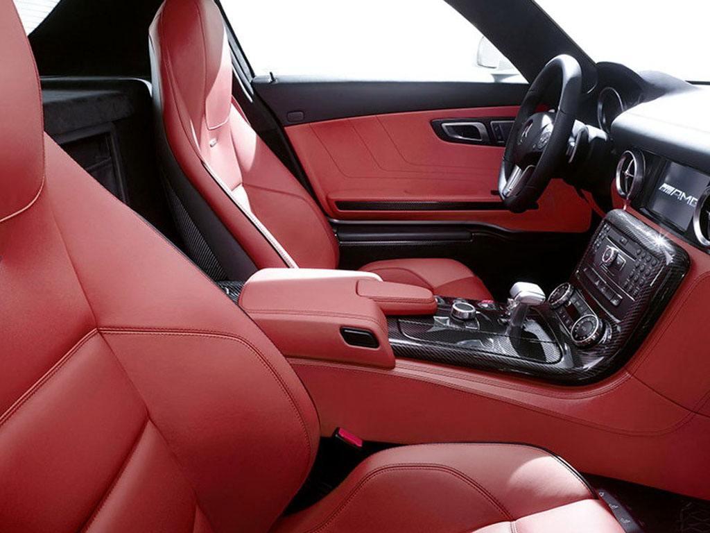 奔馳車新功能,自動調節座椅,為你找到最佳的駕駛位置