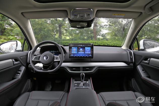 4.3秒破百,2.0T發(fā)動(dòng)機(jī),網(wǎng)友:別黑了,比亞迪這次真的良心!