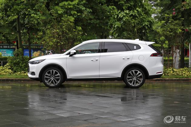 4.3秒破百,2.0T發(fā)動(dòng)機(jī),網(wǎng)友:別黑了,比亞迪這次真的良心!