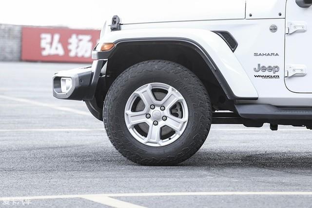 愛卡SUV專業測試 全新Jeep牧馬人Sahara