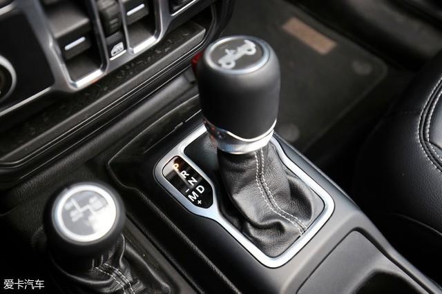 愛卡SUV專業測試 全新Jeep牧馬人Sahara