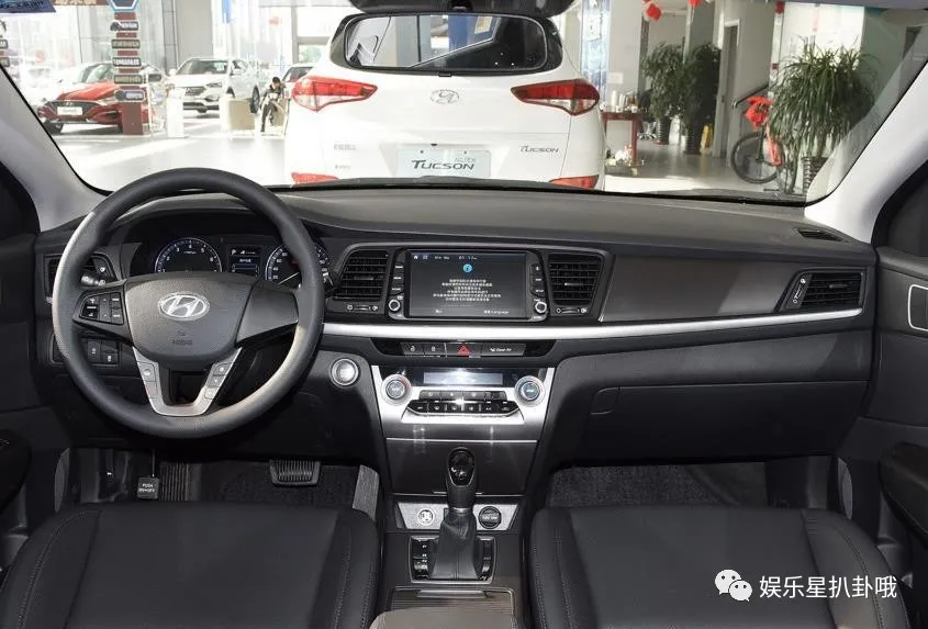 13.26萬喜提現代名圖,再換到豐田卡羅拉上,車主:差距明顯